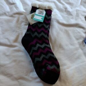 𝅺MUK LUKS non-slip fur lined winter socks NWT size L/XL